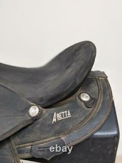 15.5 Used Abetta Western Trail Saddle 2-1368