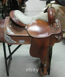 15.5 Used Circle Y Western Show Saddle 178-673