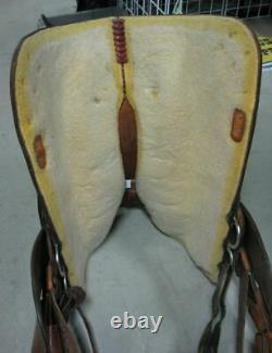 15.5 Used Circle Y Western Show Saddle 178-673