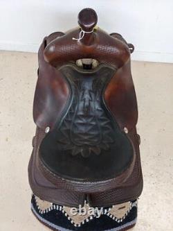 15.5 Used Courts Western Trail Saddle 595-4072