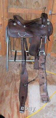 15.5 Used Longhorn Western Cutting Pleasure Trail Saddle