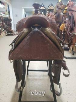 15.5 Used McCall Western Ranch Saddle 238-1722