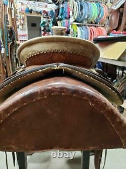 15.5 Used Seven D Wade Western Saddle 300-1405