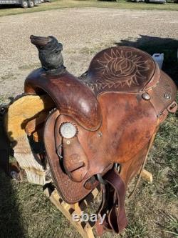 15.5 corriente trophy saddle basket weave tooling 7 gullet FQHB