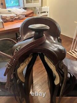 15.5 inch FQHB used western saddle