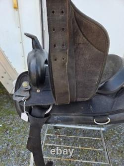 15 Abetta Western Saddle
