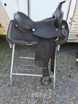 15 Abetta Western Saddle