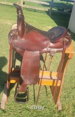 15'' American Saddlery RR W. Gulley#800 Western Leather Trail Saddle V Rigging