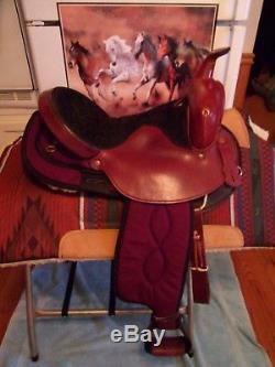 15'' Big Horn #132 Leather & Cordura burgundy western barrel /trail saddle QHB