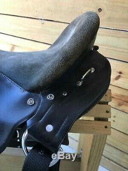 15 Black Kuda Western Style Paso Fino Gaited Trail Horse Saddle with Suede Seat