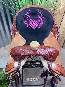 15 CIRCLE Y The Proven Western Barrel Racing Saddle Lightly Used