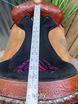 15 CIRCLE Y The Proven Western Barrel Racing Saddle Lightly Used