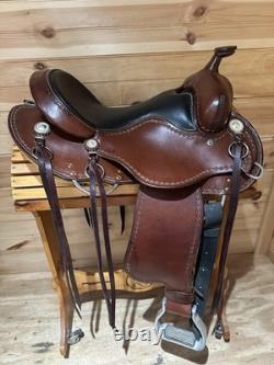 15 Cashel Round Skirt by Martin Saddlery Western Trail Saddle (2014)