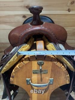 15 Cashel Round Skirt by Martin Saddlery Western Trail Saddle (2014)