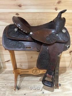 15 Circle Y Arabian Park & Trail Western Trail Saddle Model 3940