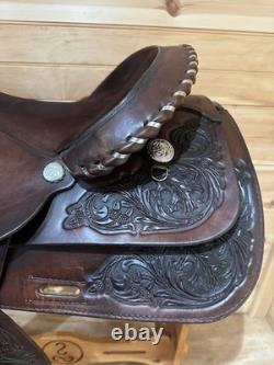 15 Circle Y Arabian Park & Trail Western Trail Saddle Model 3940