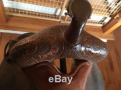 15 Circle Y Barrel Saddle