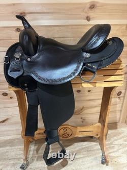 15 Circle Y High Horse Daisetta Western Trail Saddle Model 6914 (2021 Year)