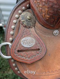 15 Circle Y Lisa Lockhart Flex 2 Barrel Saddle Western Horse Tack NICE