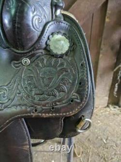 15 Circle Y Western Saddle