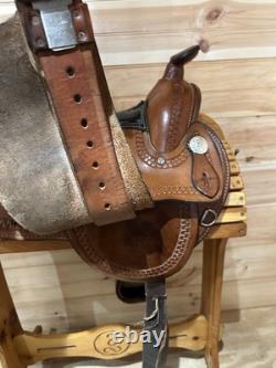 15 Dakota Arabian Western Saddle Model 5319