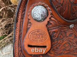 15 GARROUTTE (Circle G) Western Roping Saddle Oak Leaf Tooled