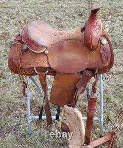 15 HEREFORD Textan Western Leather Tooled Saddle With Padded Seat
