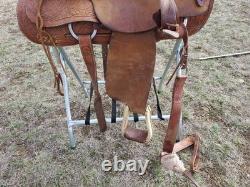 15 HEREFORD Textan Western Leather Tooled Saddle With Padded Seat