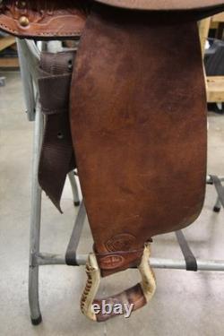 15 Hereford TexTan Western Saddle Brown Leather (02RIE26CA)