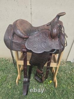 15 Hereford Textan Of Yoakum, TX Roping Or Ranch Western Saddle