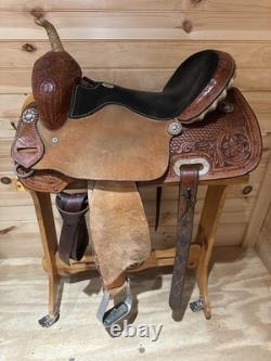 15 Hud Roberts HR Saddlery Barrel Racing Western Saddle