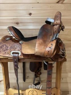 15 Hud Roberts HR Saddlery Barrel Racing Western Saddle