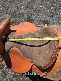 15 Inch Complete Western Show Saddle Withbreast Collar & Spurs