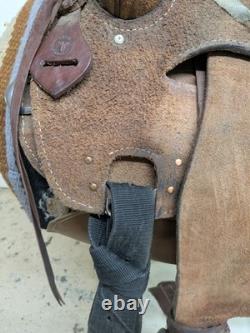 15 Inch Used 1110-11778 Circle Y Strip Down Western Ranch Saddle 1110-11778