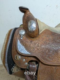 15 Inch Used Broken Horn Saddlery Western Show Saddle 1102-11646
