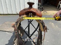 15 Longhorn Western Saddle