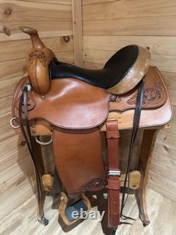15 Pikes Peak Saddlery Custom Bob Brenner Western Trail Saddle Nettles
