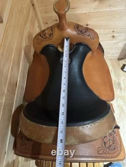 15 Pikes Peak Saddlery Custom Bob Brenner Western Trail Saddle Nettles