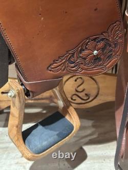 15 Pikes Peak Saddlery Custom Bob Brenner Western Trail Saddle Nettles