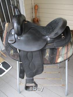 15'' QH big horn #101 Black leather & cordura western Barrel /trail saddle