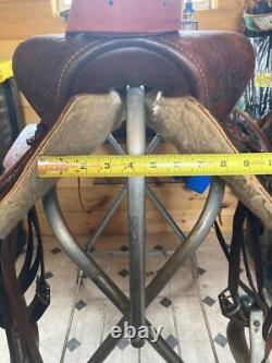 15? R Leather Western Saddle