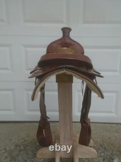 15 RR HandMade J. WILLIAMS Tooled Leather Roping Ranch Trail SaddleFQHB