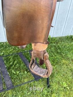 15 Rocking R Western Work Training Saddle Model