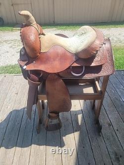 15 Roping Saddle #1756