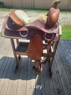 15 Roping Saddle #1756