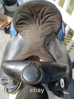 15'' SQ Bars Chisholm Trail leather/cordura western trail saddle w flag pad USA