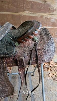 15 Simco Western Saddle