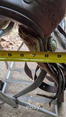 15 Simco Western Saddle