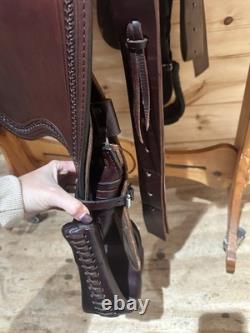 15 Stagecoach West Circle Y Western Trail Saddle Model 5618 (Wide) 2024