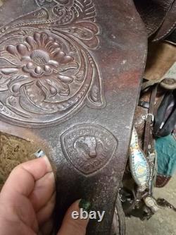 15 Tex-tan Western Pleasure/ Trail Saddle